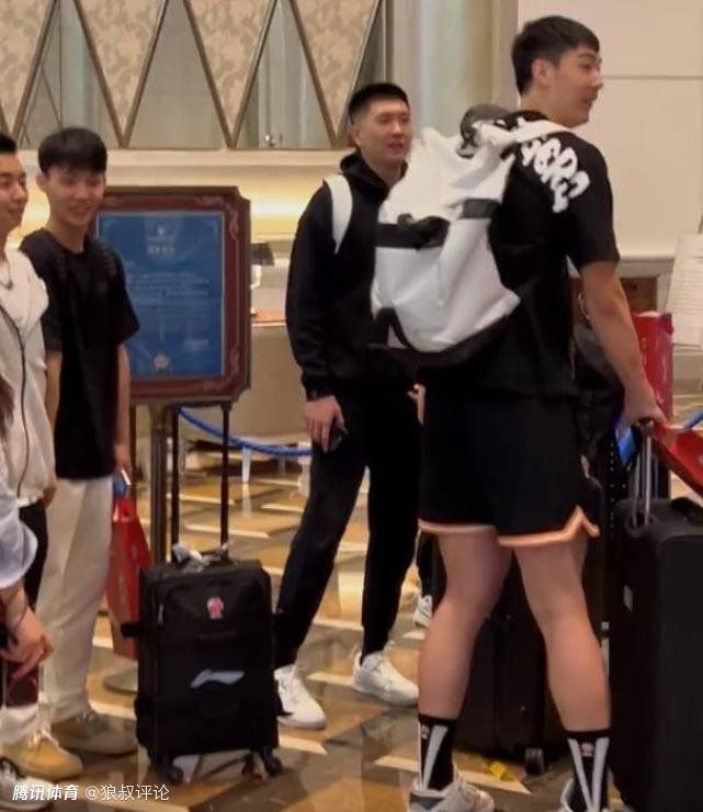学警出更国语版全集在线观看