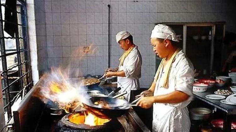 欧美激情在线播放一区二区